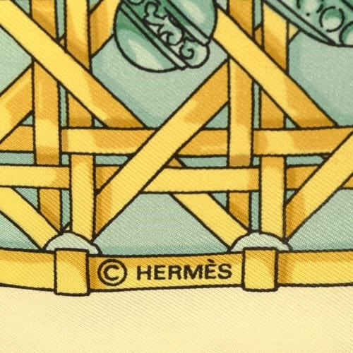 Vintage Designer Pieces &amp; Their Role in Circular Fashion